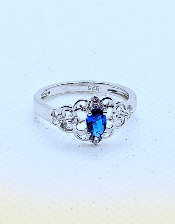Sterling Silver Blue CZ Vintage Design Ring